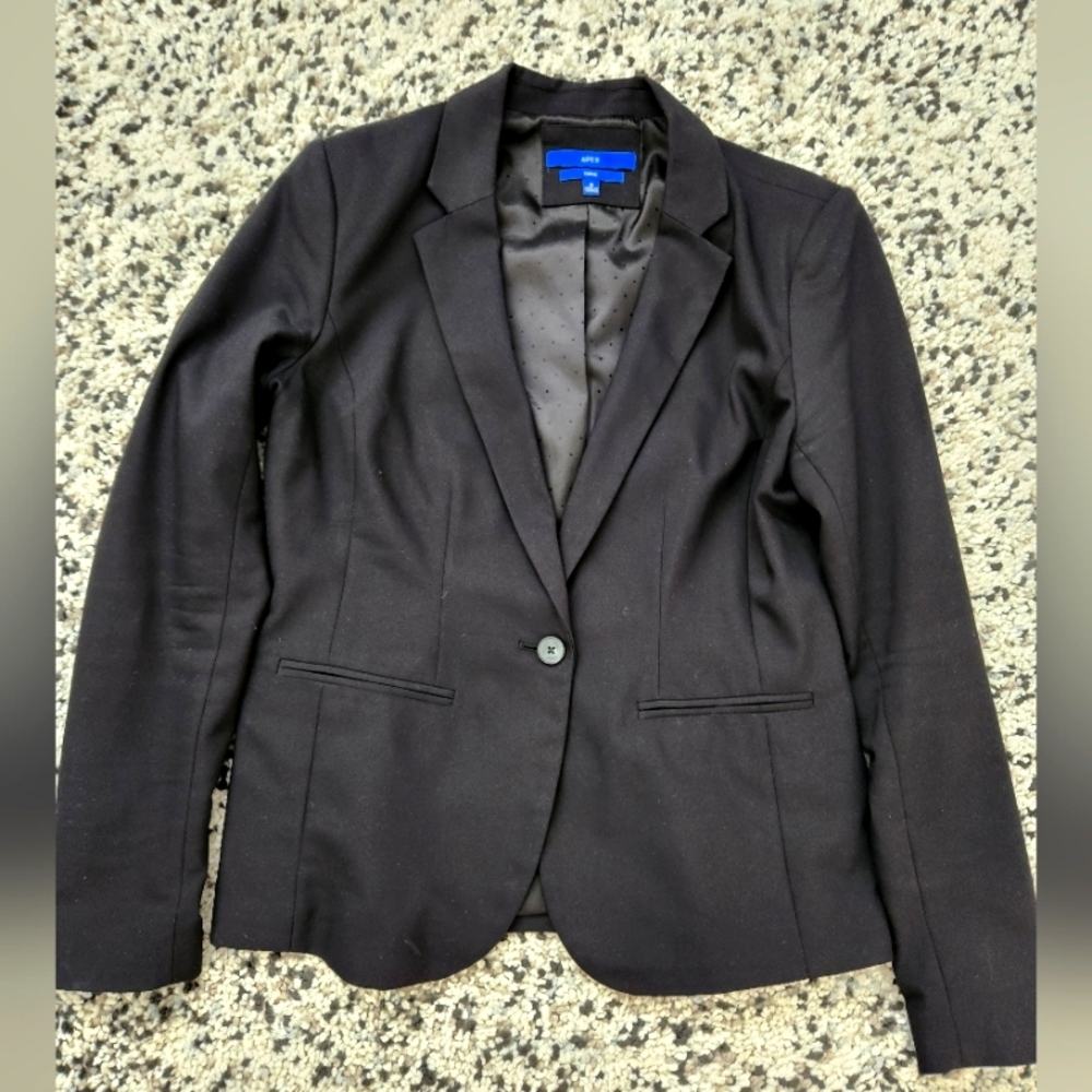 APT. 9 Black jacket Size 8